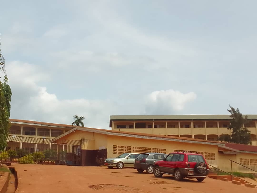 Lycée Bilingue d'Ekorezok